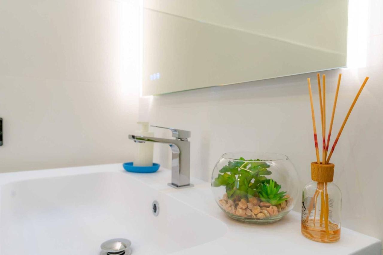 Carizza Rooms Pozzallo Luaran gambar